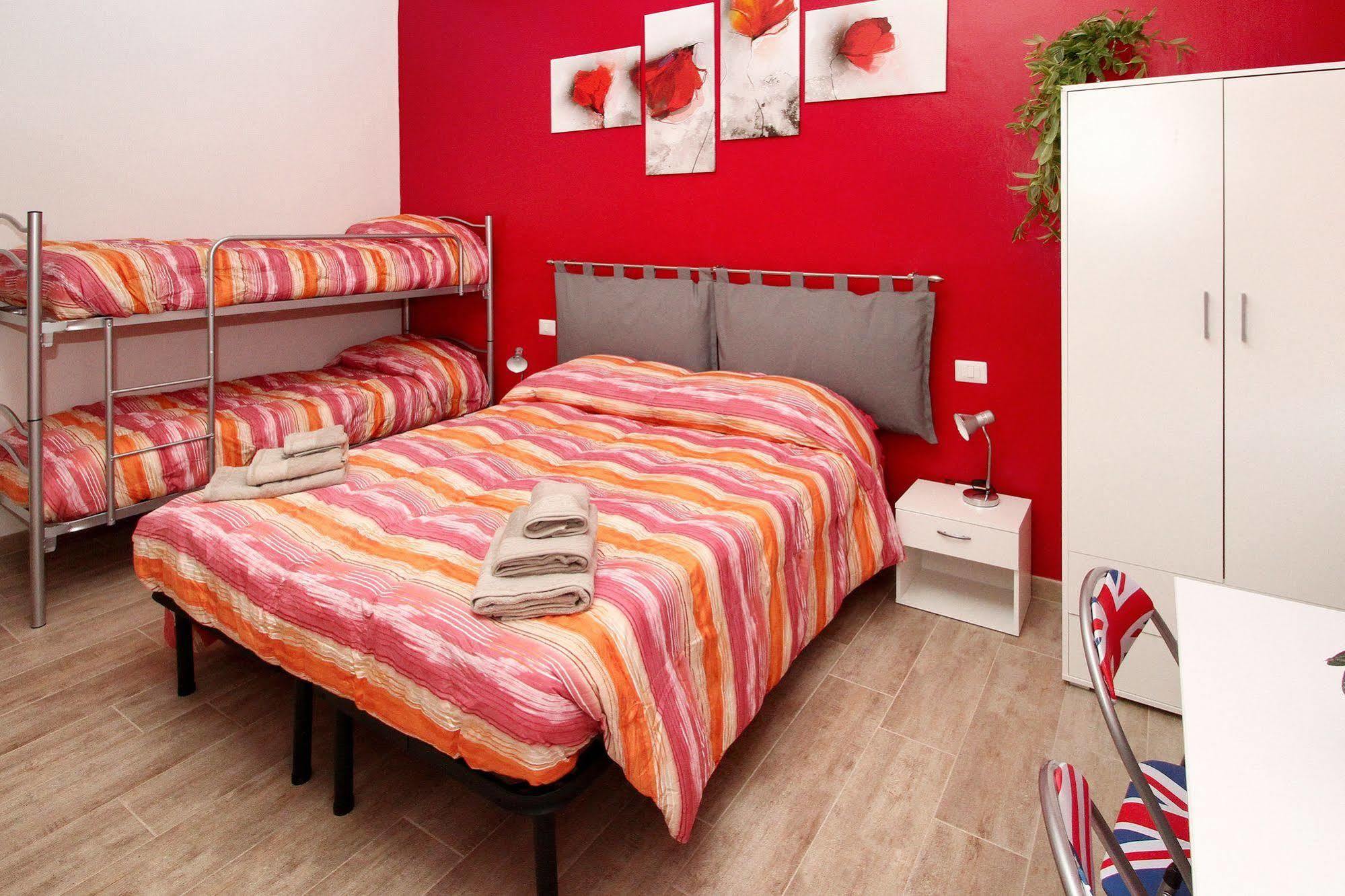 B&B Il Rosso E Il Blu クーネオ エクステリア 写真