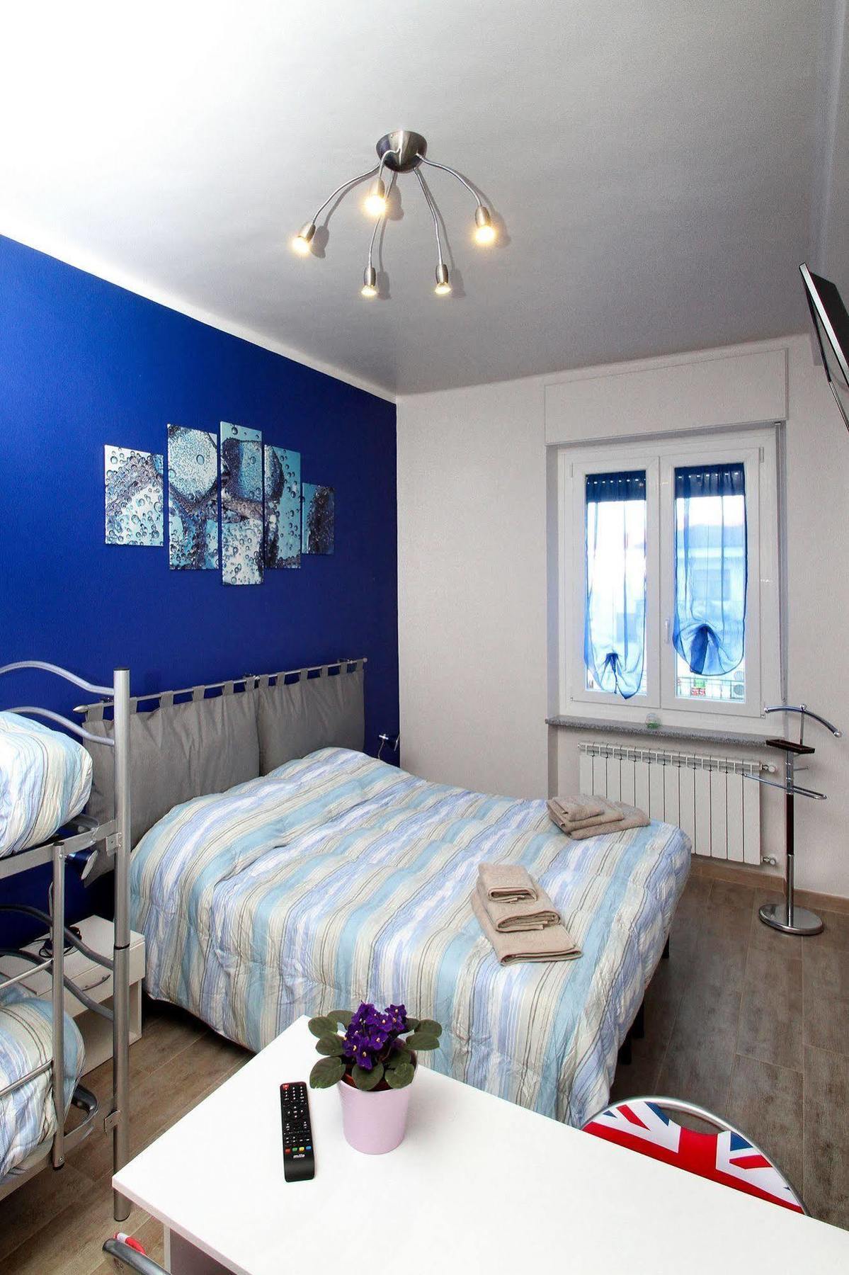 B&B Il Rosso E Il Blu クーネオ エクステリア 写真