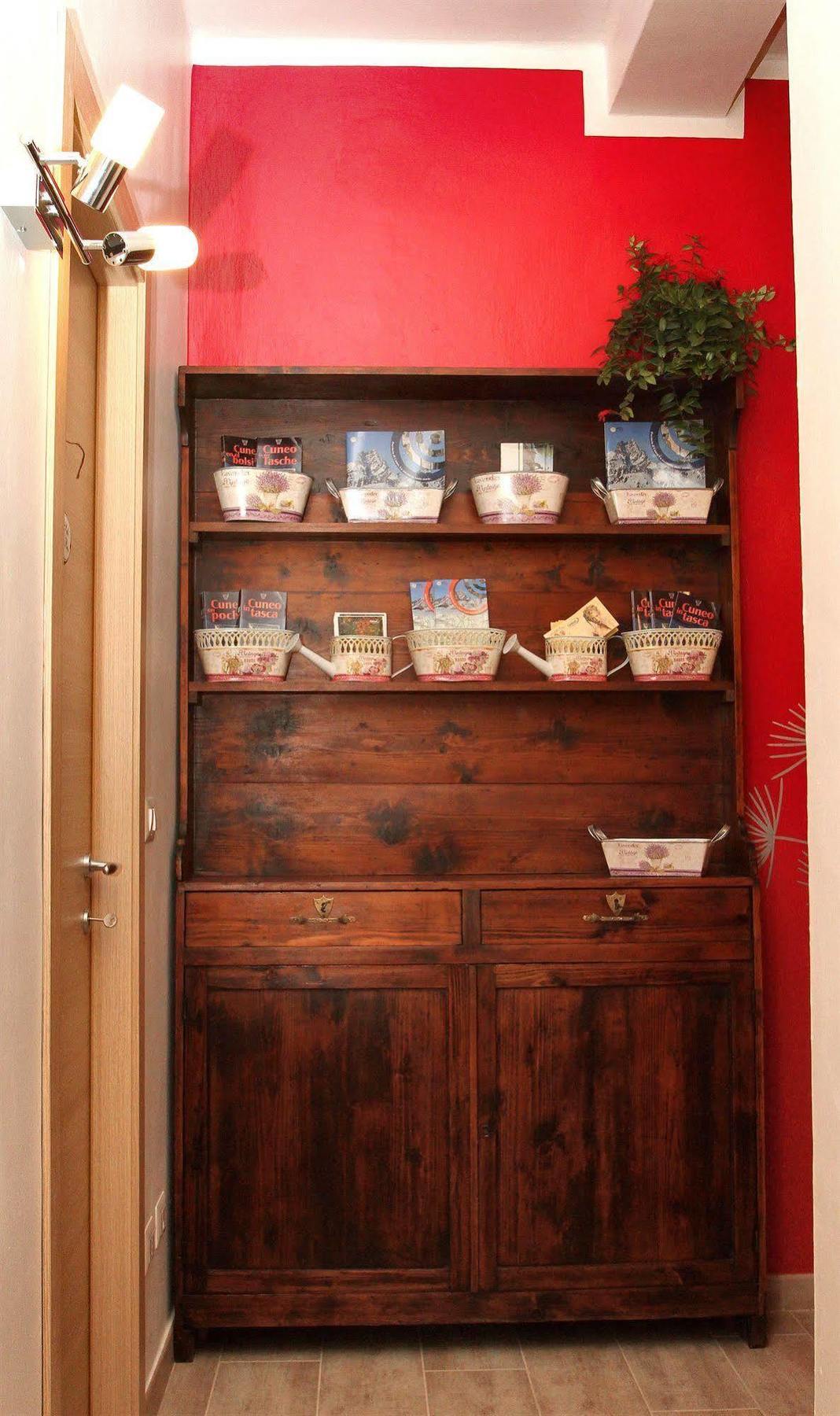 B&B Il Rosso E Il Blu クーネオ エクステリア 写真